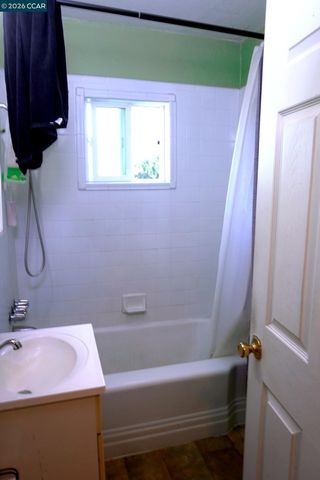 3704 San Rafael, Stockton, CA 95204