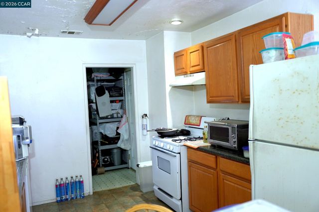 3704 San Rafael, Stockton, CA 95204