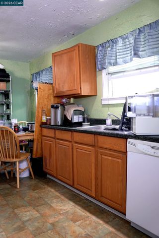 3704 San Rafael, Stockton, CA 95204