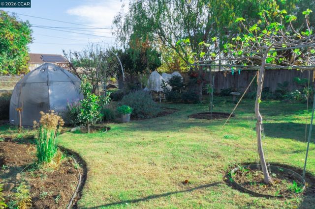 3704 San Rafael, Stockton, CA 95204