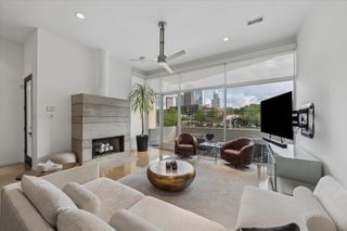1804 N Memorial Way A, Houston, TX 77007
