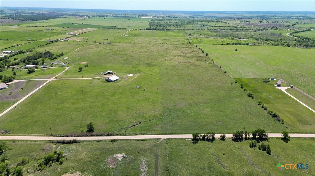 Tract 2 CR 114, Rogers, TX 76569