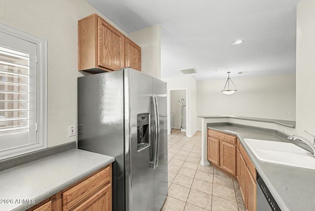 6535 E SUPERSTITION SPRINGS Boulevard 237, Mesa, AZ 85206