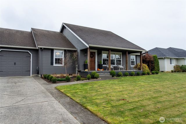 805 Cedar Drive, Lynden, WA 98264