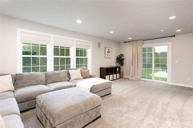 805 Cedar Drive, Lynden, WA 98264