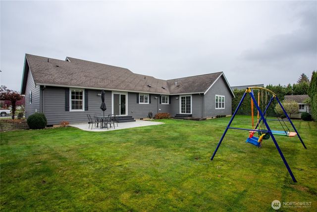 805 Cedar Drive, Lynden, WA 98264