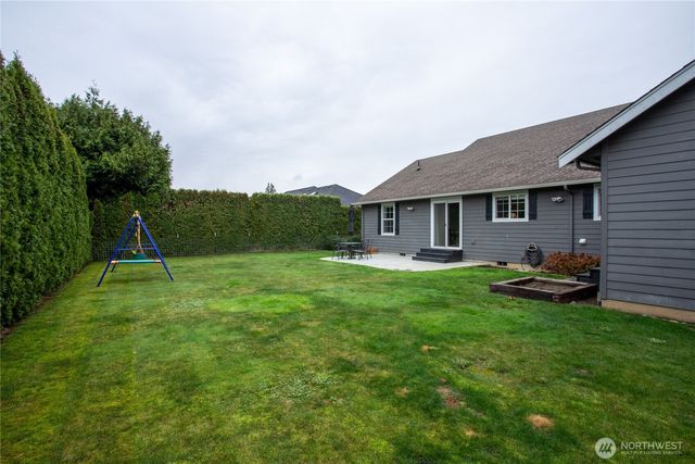 805 Cedar Drive, Lynden, WA 98264