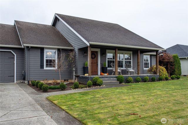 805 Cedar Drive, Lynden, WA 98264