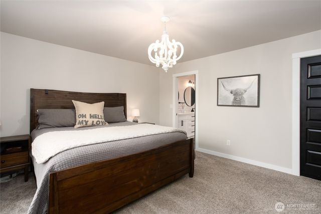 805 Cedar Drive, Lynden, WA 98264