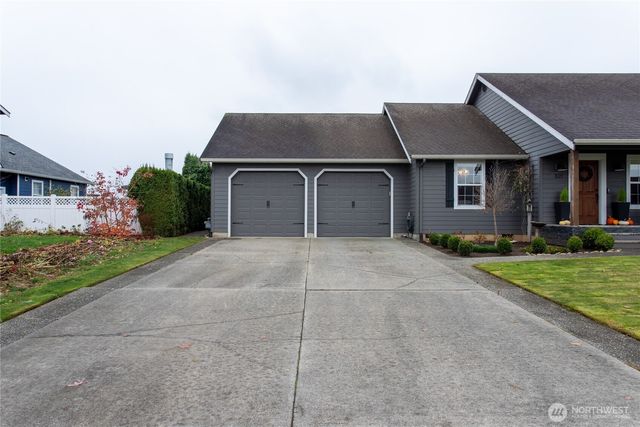 805 Cedar Drive, Lynden, WA 98264