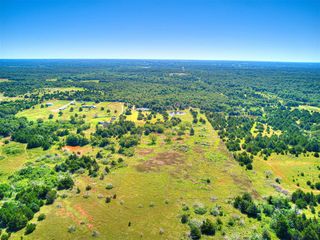 9741 Dobbs Road, Wellston, OK 74881