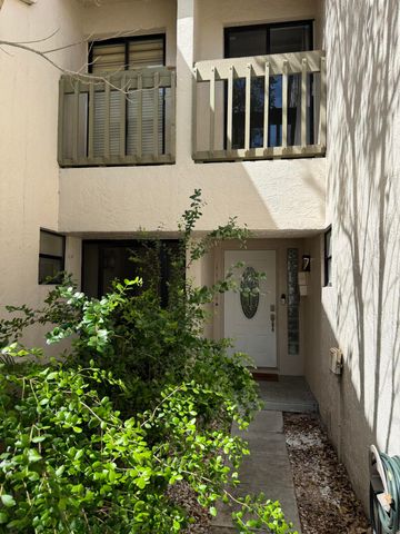 22874 Ironwedge Drive, Boca Raton, FL 33433