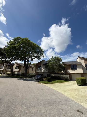 22874 Ironwedge Drive, Boca Raton, FL 33433