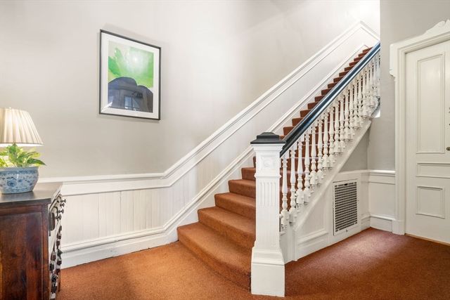 274 Clarendon 7, Boston, MA 02116
