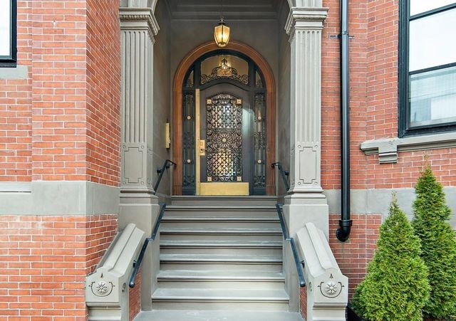 274 Clarendon 7, Boston, MA 02116