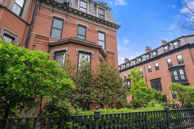 274 Clarendon 7, Boston, MA 02116