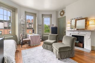 274 Clarendon 7, Boston, MA 02116