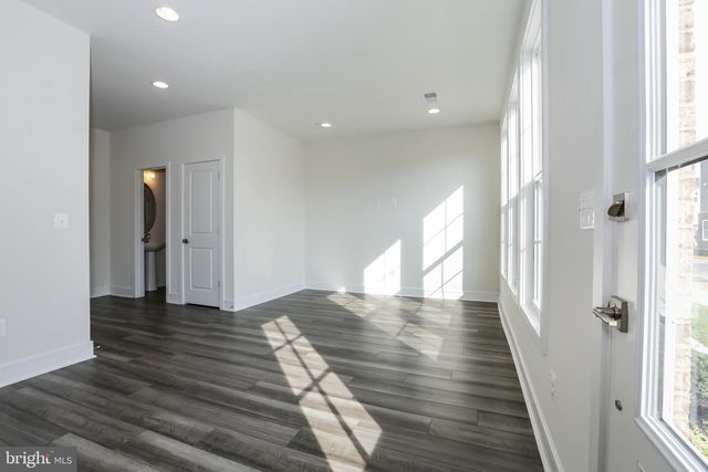 6722 UPLAND MANOR DRIVE, Gainesville, VA 20155