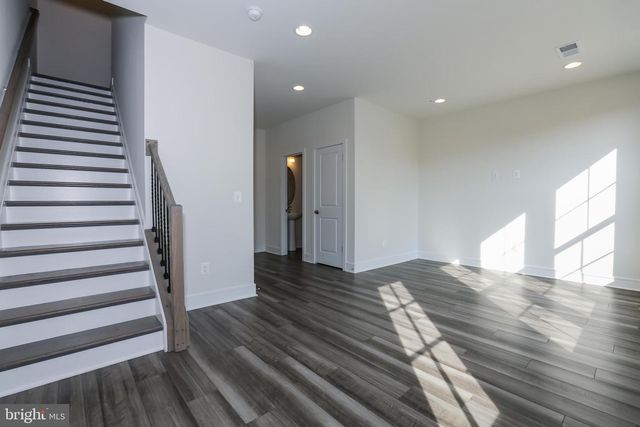 6722 UPLAND MANOR DRIVE, Gainesville, VA 20155