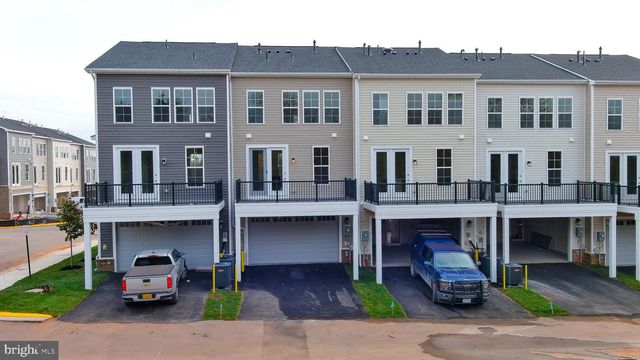 6722 UPLAND MANOR DRIVE, Gainesville, VA 20155