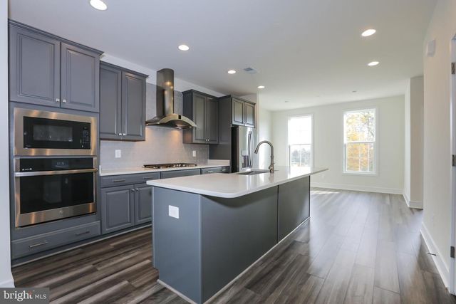 6722 UPLAND MANOR DRIVE, Gainesville, VA 20155