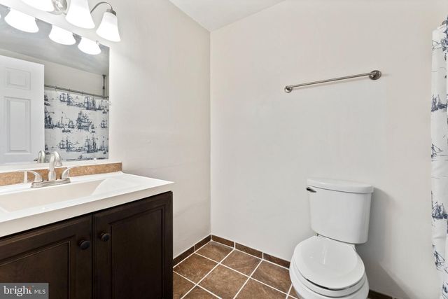 8 ADAM CT, Fredericksburg, VA 22405