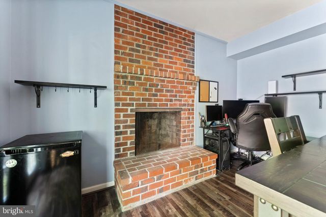 8 ADAM CT, Fredericksburg, VA 22405