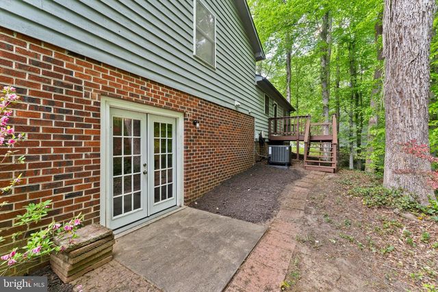 8 ADAM CT, Fredericksburg, VA 22405