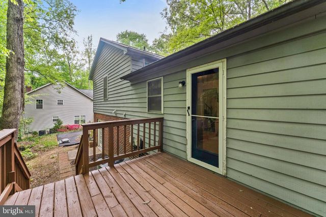 8 ADAM CT, Fredericksburg, VA 22405