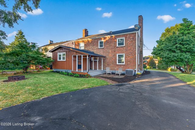 2627 Landor Ave, Louisville, KY 40205