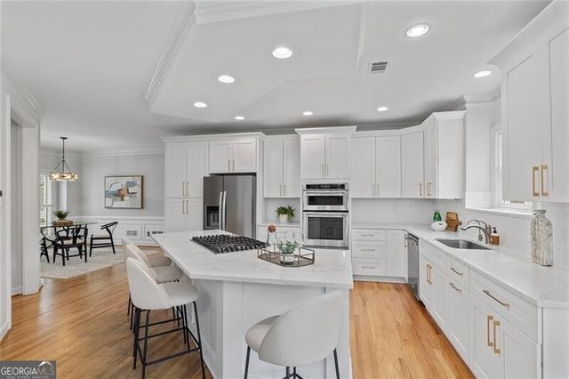 5800 De Claire Court, Atlanta, GA 30328