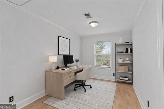 5800 De Claire Court, Atlanta, GA 30328