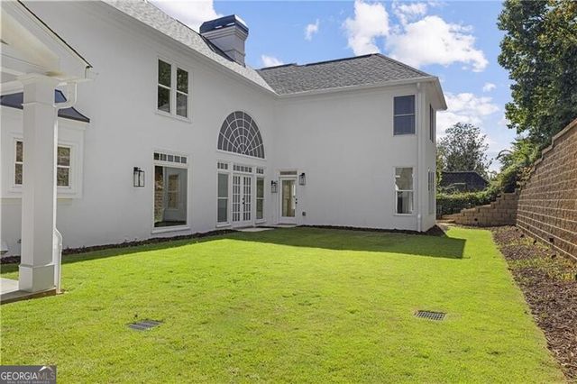 5800 De Claire Court, Atlanta, GA 30328