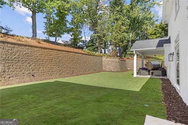 5800 De Claire Court, Atlanta, GA 30328