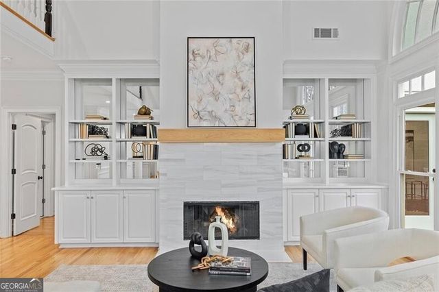 5800 De Claire Court, Atlanta, GA 30328