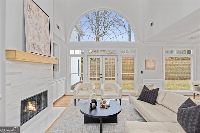 5800 De Claire Court, Atlanta, GA 30328