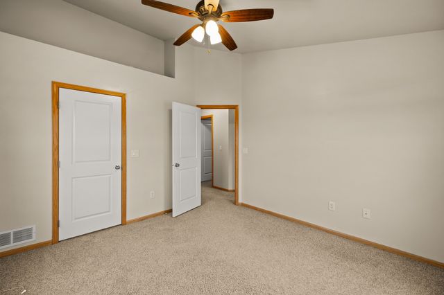 3165 SW Arlan Lane, Ankeny, IA 50023