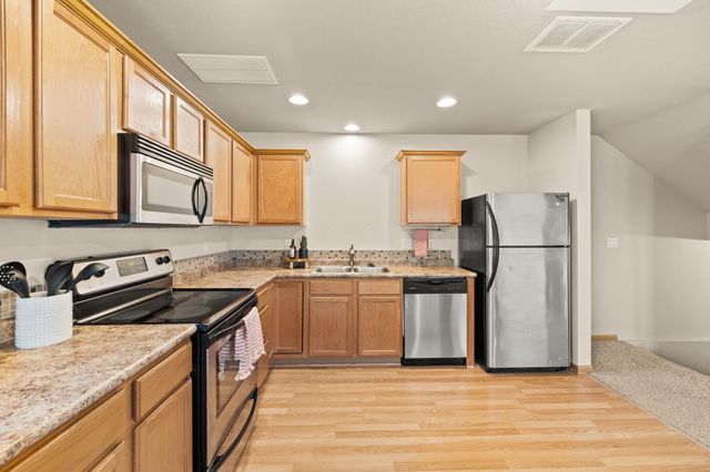 3165 SW Arlan Lane, Ankeny, IA 50023
