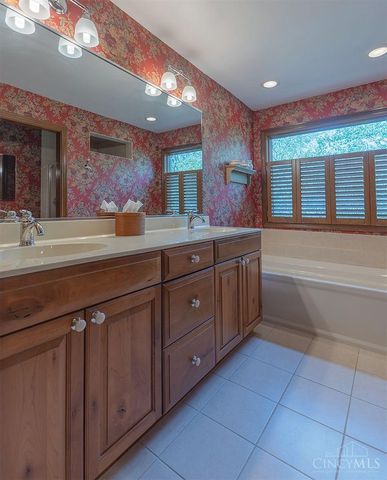 7403 Ridge Meadow Court, West Chester, OH 45069