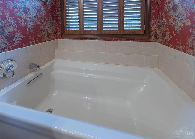 7403 Ridge Meadow Court, West Chester, OH 45069