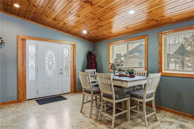 12014 River Rd, Corning, NY 14830