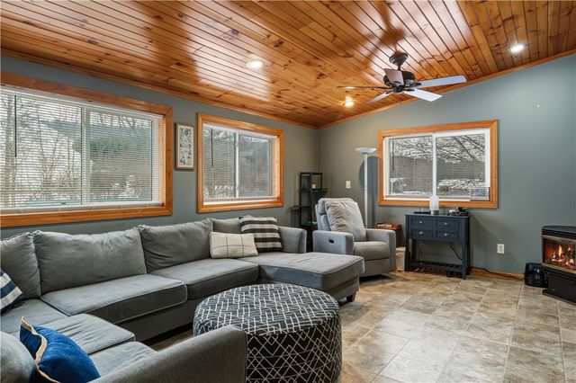 12014 River Rd, Corning, NY 14830