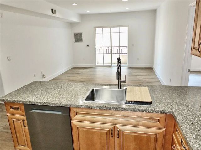 11 S 3rd 517, Alhambra, CA 91801
