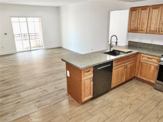 11 S 3rd 517, Alhambra, CA 91801