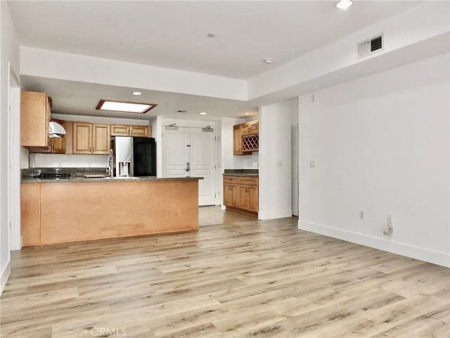 11 S 3rd 517, Alhambra, CA 91801