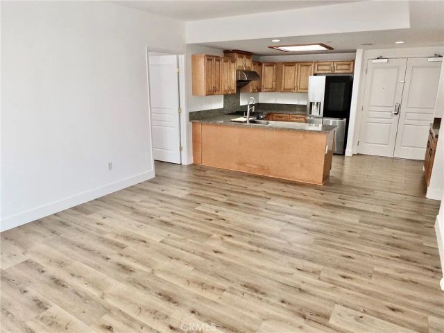 11 S 3rd 517, Alhambra, CA 91801
