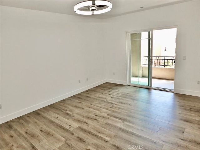 11 S 3rd 517, Alhambra, CA 91801