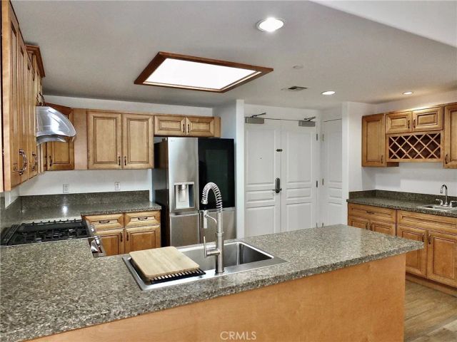 11 S 3rd 517, Alhambra, CA 91801