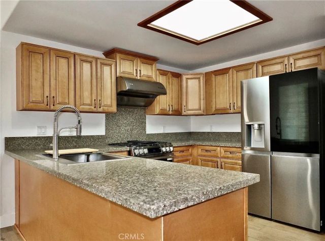 11 S 3rd 517, Alhambra, CA 91801