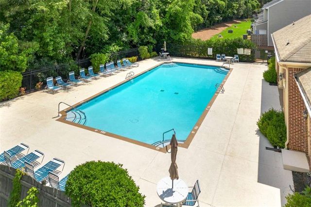 1343 Penhurst Drive, Lawrenceville, GA 30043